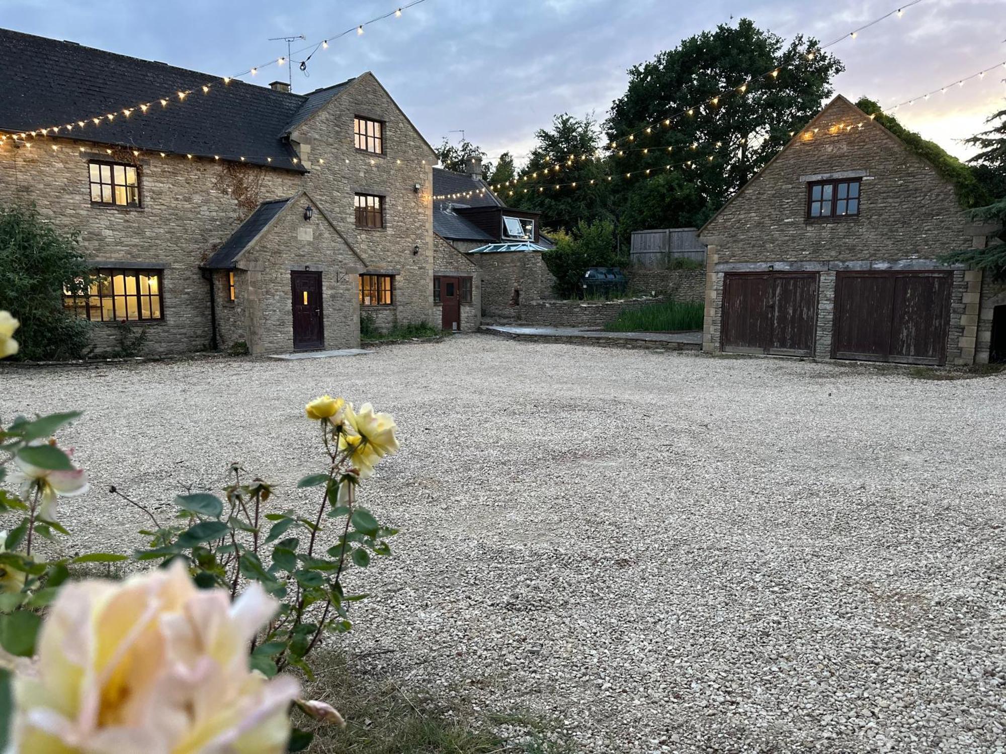 Cotswolds Retreat - Bath & Castle Combe - Hot Tub Villa Chippenham  Exterior photo